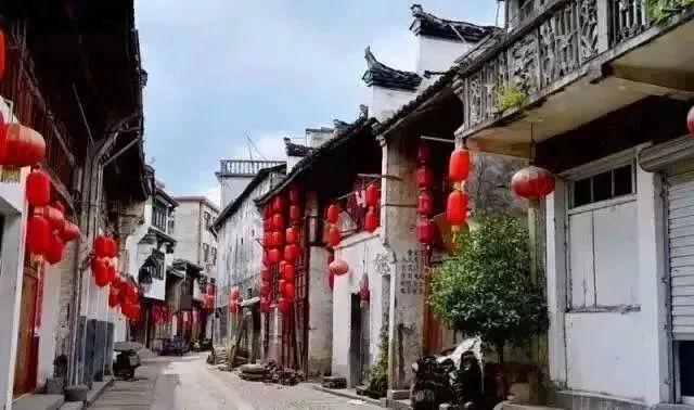 长沙市火车站到岳麓区和馨园有什么公交车游戏画面